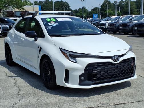 Ice Cap 2024 Toyota GR Corolla Core
