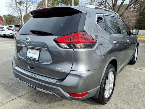 2018 Nissan Rogue SV