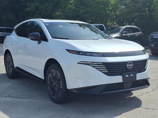 Everest White Pearl Tricoat 2025 Nissan Murano Platinum
