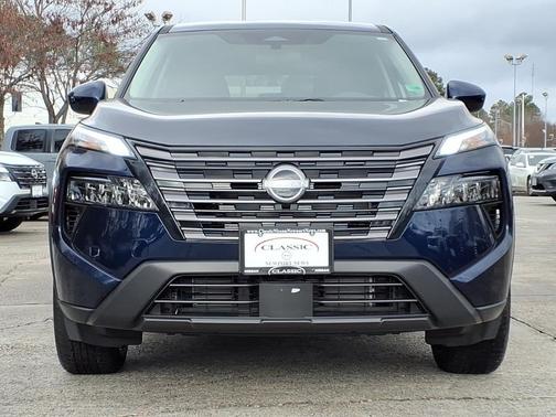 Deep Ocean Blue Pearl 2026 Nissan Rogue SV