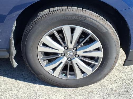 2020 Nissan Pathfinder S 4WD