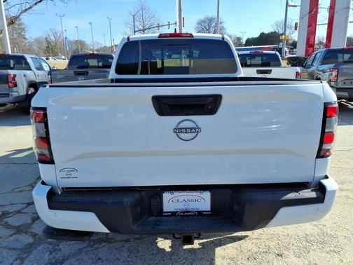 Glacier White 2026 Nissan Frontier SV