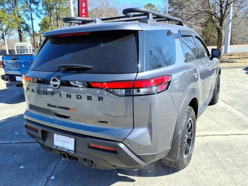 2025 Nissan Pathfinder Rock Creek 4WD