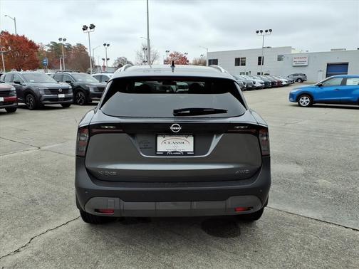 Gun Metallic 2026 Nissan Kicks SV