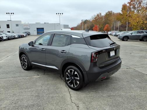 Gun Metallic 2026 Nissan Kicks SV