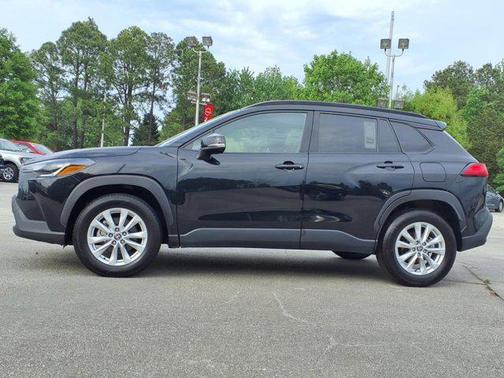 2022 Toyota Corolla Cross LE