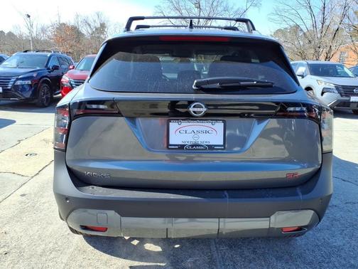 Gun Metallic 2026 Nissan Kicks SR