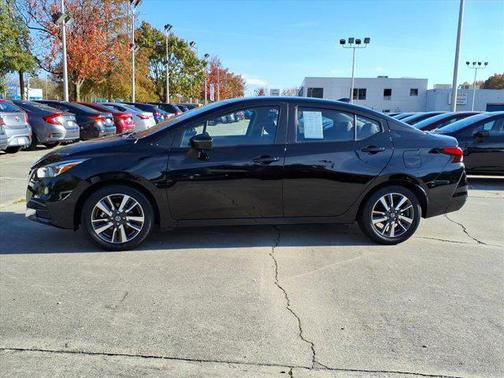 2021 Nissan Versa 1.6 SV