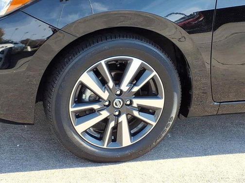 2021 Nissan Versa 1.6 SV