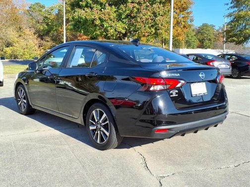 2021 Nissan Versa 1.6 SV