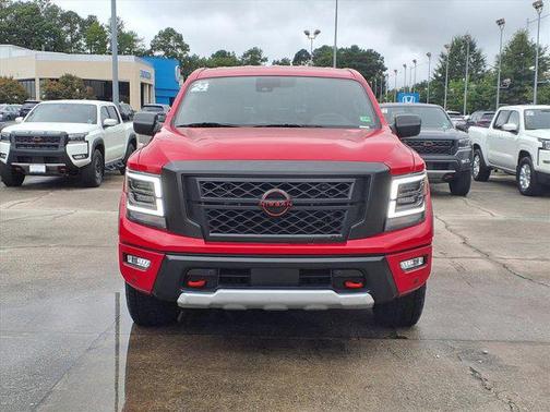 2024 Nissan Titan PRO-4X