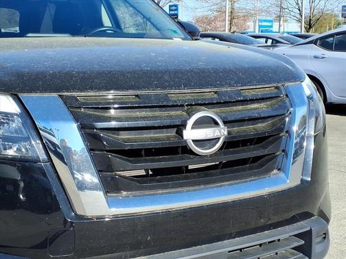 2024 Nissan Pathfinder SV FWD