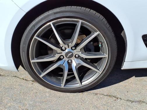 Alta White 2023 Genesis G70 2.0T AWD