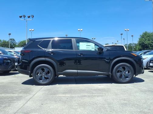 Super Black 2026 Nissan Rogue SV