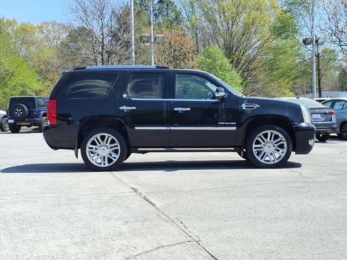 2013 Cadillac Escalade Platinum Edition