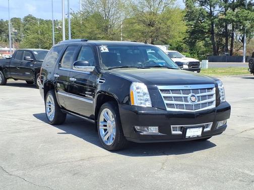 2013 Cadillac Escalade Platinum Edition