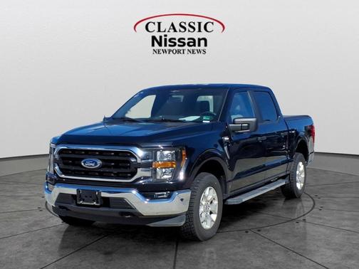 AGATE BLACK METALLIC 2023 Ford F-150 XLT