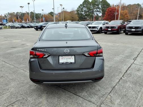 2025 Nissan Versa 1.6 SV