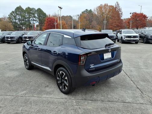 Deep Blue Pearl 2026 Nissan Kicks SV