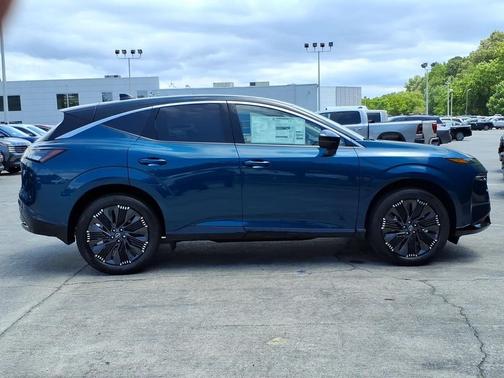 Aurora Blue Pearl Metallic/Super Black 2026 Nissan Murano Platinum