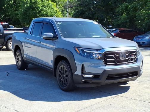 Sonic Gray Pearl 2023 Honda Ridgeline RTL