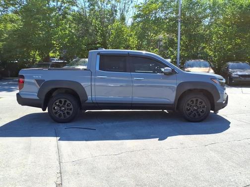 Sonic Gray Pearl 2023 Honda Ridgeline RTL