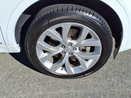 2020 Land Rover Discovery Sport R-Dynamic SE