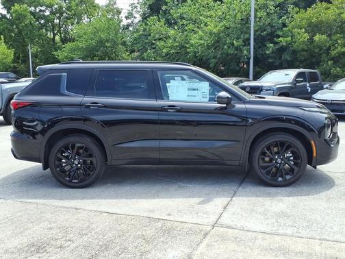 Cosmic Black 2026 Nissan Rogue Platinum