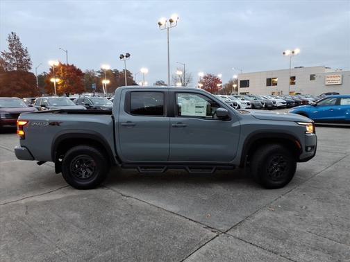 Boulder Gray Pearl 2026 Nissan Frontier PRO-4X