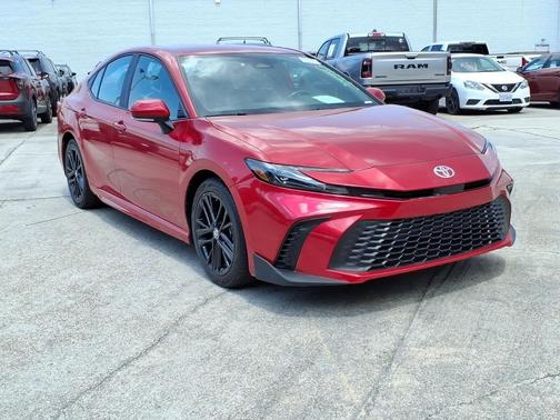 Supersonic Red 2025 Toyota Camry SE