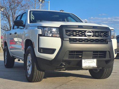 2025 Nissan Frontier S