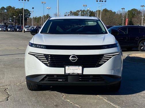 2025 Nissan Murano SV