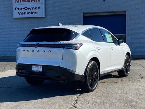 2025 Nissan Murano SV