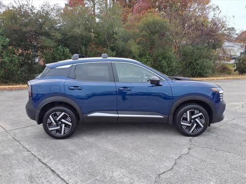 Deep Blue Pearl 2026 Nissan Kicks SV