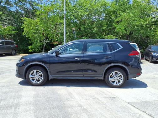 Magnetic Black 2017 Nissan Rogue S