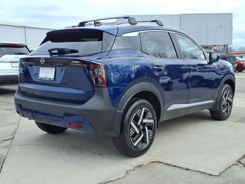 Deep Blue Pearl 2026 Nissan Kicks SV