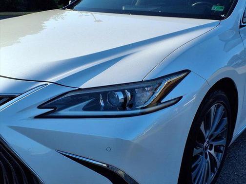 2020 Lexus ES 350 Base