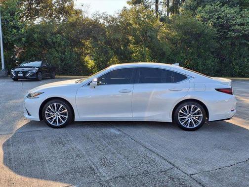 2020 Lexus ES 350 Base