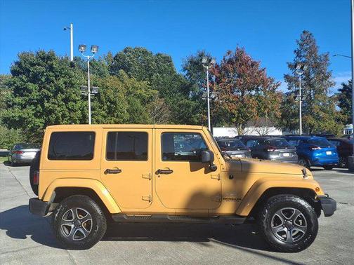2013 Jeep Wrangler Unlimited Sahara