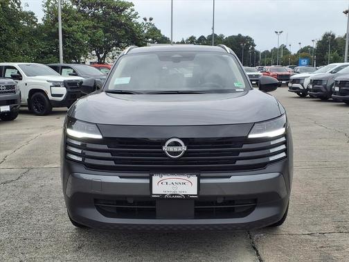 Gun Metallic 2026 Nissan Kicks SV