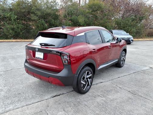 Scarlet Ember Tintcoat 2026 Nissan Kicks SV