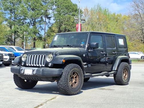 2016 Jeep Wrangler Unlimited Sahara
