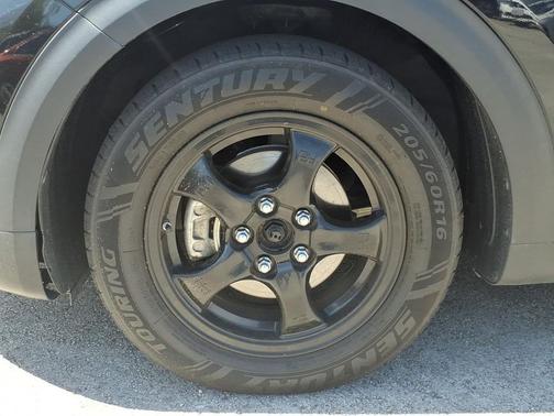 Aurora Black Pearl 2020 Kia Niro LX