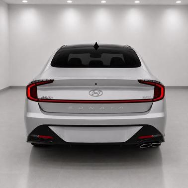 Shimmering Silver Pearl 2022 Hyundai SONATA SEL Plus