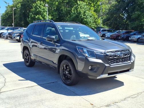Magnetite Gray Metallic 2024 Subaru Forester Wilderness