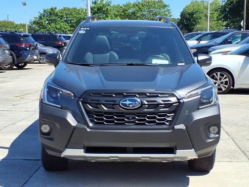 Magnetite Gray Metallic 2024 Subaru Forester Wilderness