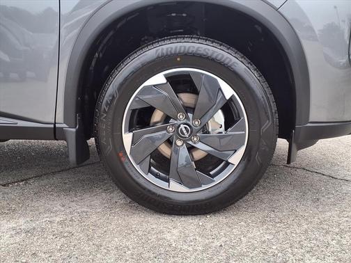 Gun Metallic 2026 Nissan Rogue SV
