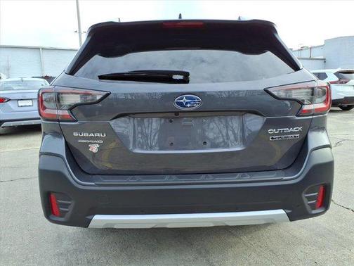2022 Subaru Outback Touring XT