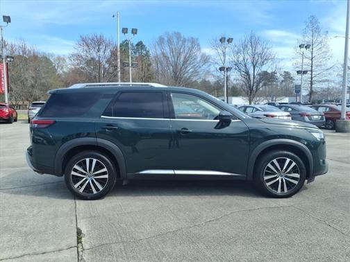 Obsidian Green Pearl 2023 Nissan Pathfinder Platinum 4WD