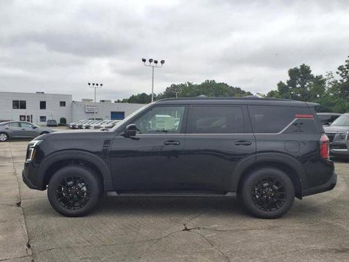 2025 Nissan Armada PRO-4X 4WD